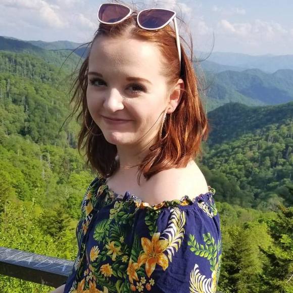 Meet your Posher, Caitlyn - Picture 1 of 1